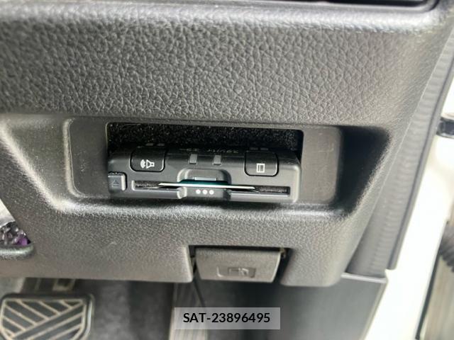 Suzuki SPACIA 2019-08 7510123-15