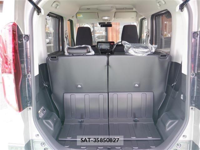 Suzuki SPACIA 2025-02 7502982-18