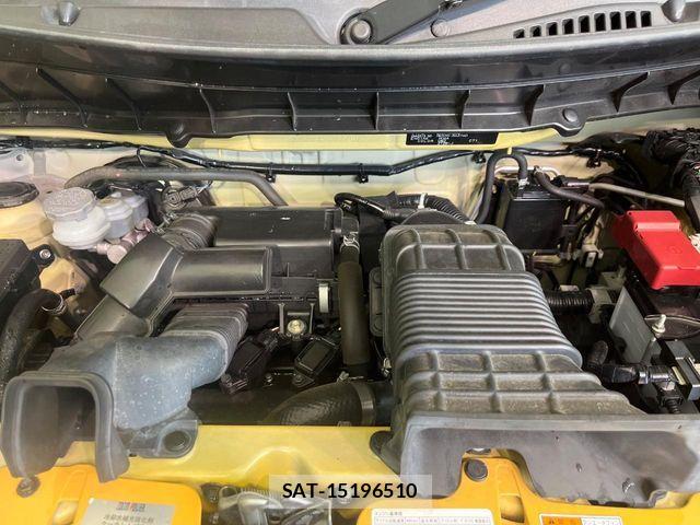 Suzuki SPACIA 2019-04 7562897-17