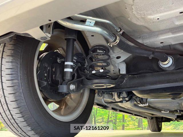 Suzuki SPACIA 2025-04 7620292-19