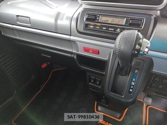 Suzuki SPACIA 2019-02 8038419-16