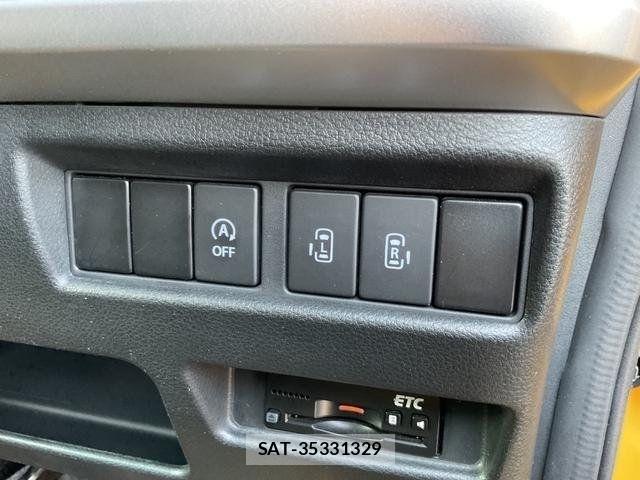 Suzuki SPACIA 2019-08 8038414-15