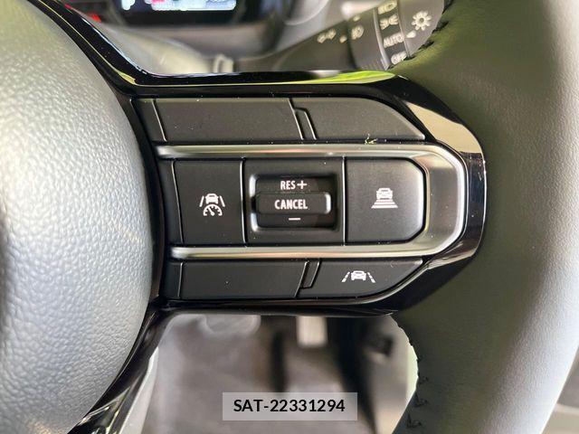 Suzuki SPACIA 2024-09 8075681-5