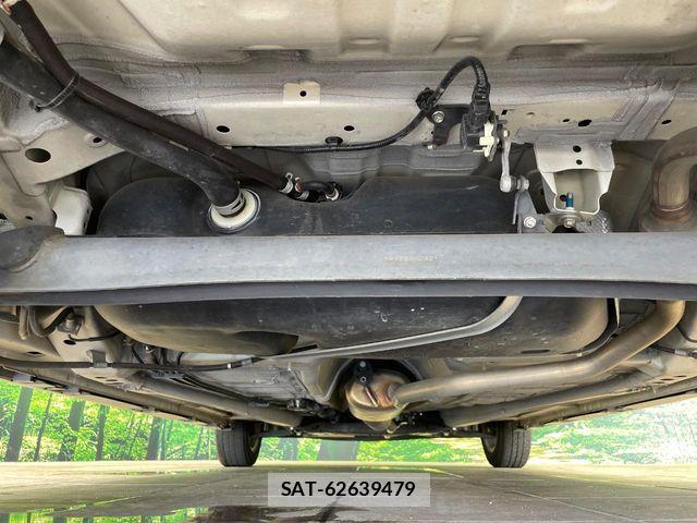 Suzuki SPACIA 2019-01 8075682-18
