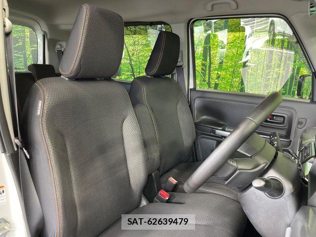 Suzuki SPACIA 2019-01 8075682-7