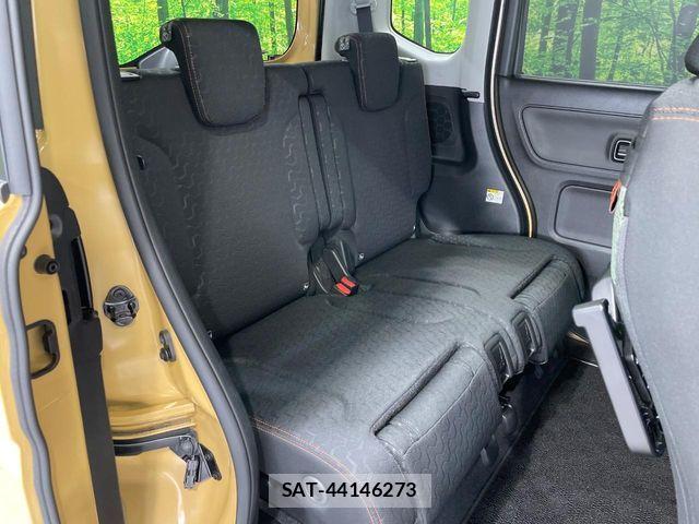 Suzuki SPACIA 2024-09 8075680-9