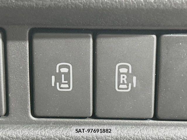 Suzuki SPACIA 2022-03 8101998-5