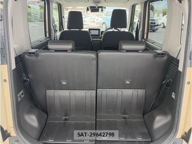 Suzuki SPACIA 2022-06 8102003-23