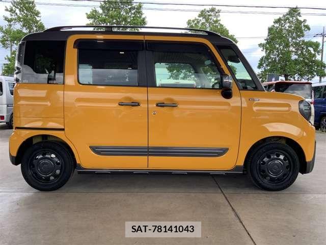 Suzuki SPACIA 2019-07 8102004-5