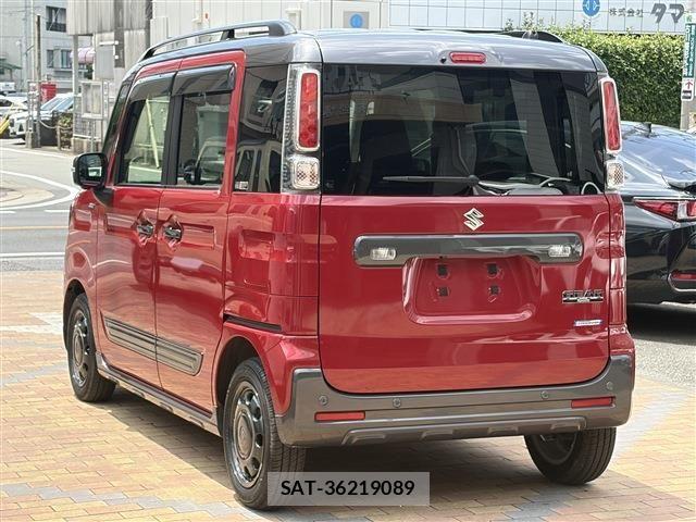 Suzuki SPACIA 2021-06 8102002-4
