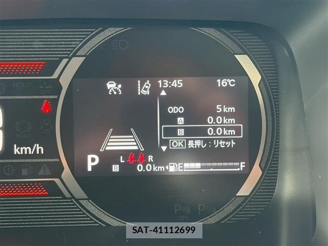 Suzuki SPACIA 2026-04 8210364-23