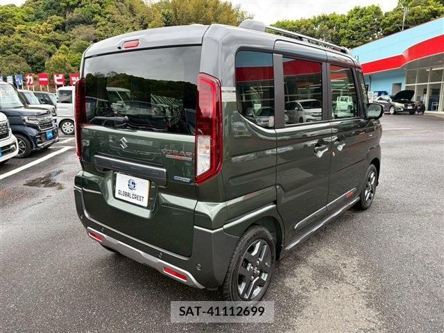 Suzuki SPACIA 2026-04 8210364-5