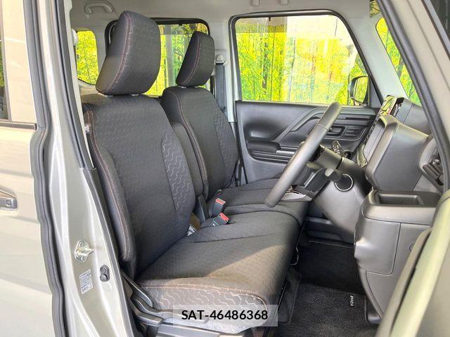 Suzuki SPACIA 2025-01 8210372-7