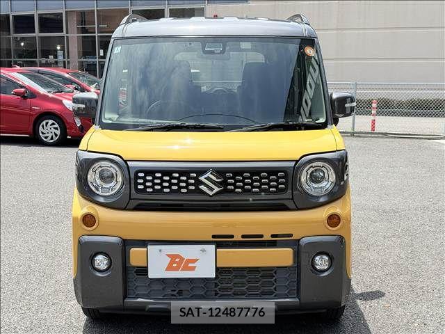 Suzuki SPACIA 2019-02 8210379-20