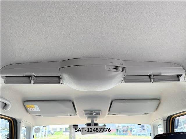 Suzuki SPACIA 2019-02 8210379-27