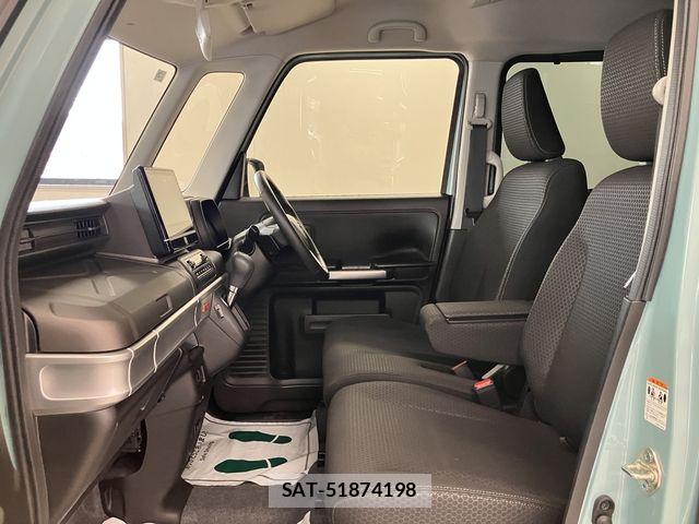 Suzuki SPACIA 2023-02 8317243-21