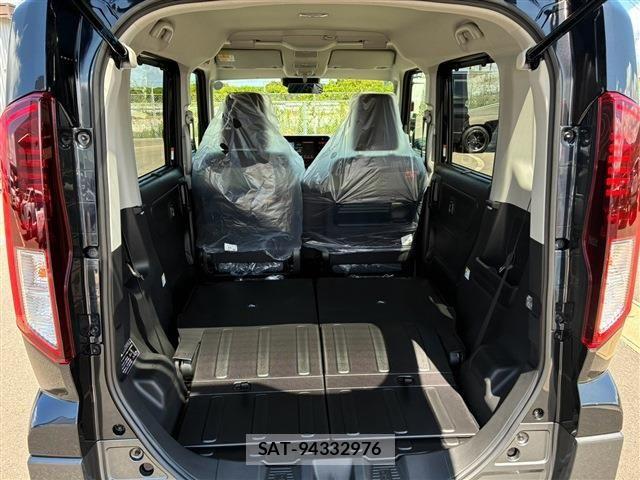 Suzuki SPACIA 2026-07 8317240-17