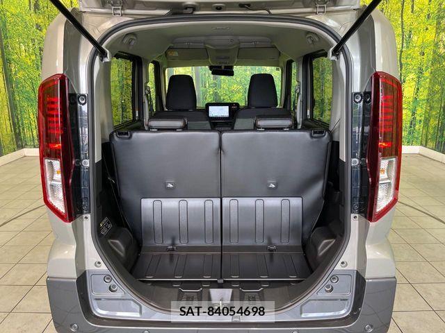Suzuki SPACIA 2025-10 8317239-9