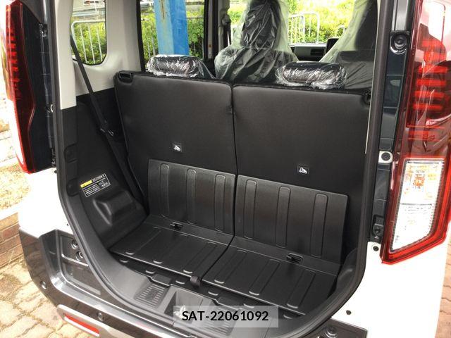 Suzuki SPACIA 2026-05 8355640-23