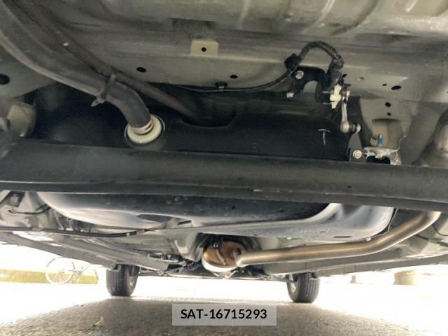 Suzuki SPACIA 2023-01 8368945-10