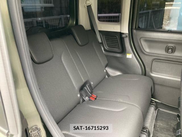 Suzuki SPACIA 2023-01 8368945-13