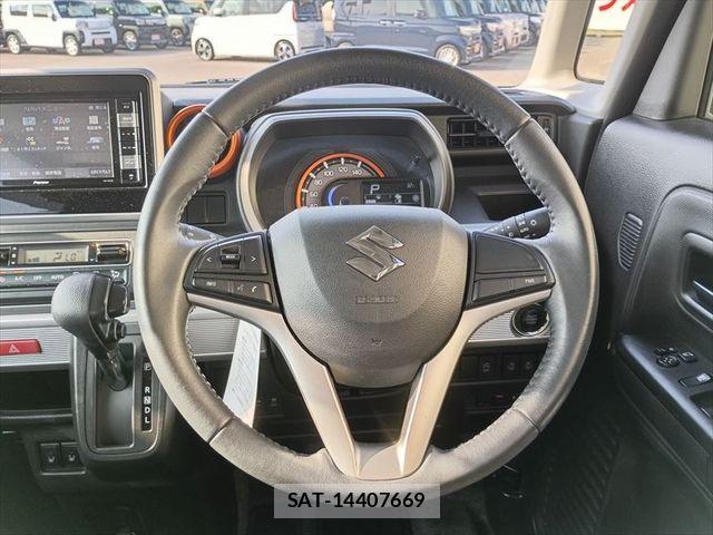 Suzuki SPACIA 2019-11 8368952-1