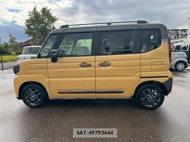 Suzuki SPACIA 2024-10 8368938-9