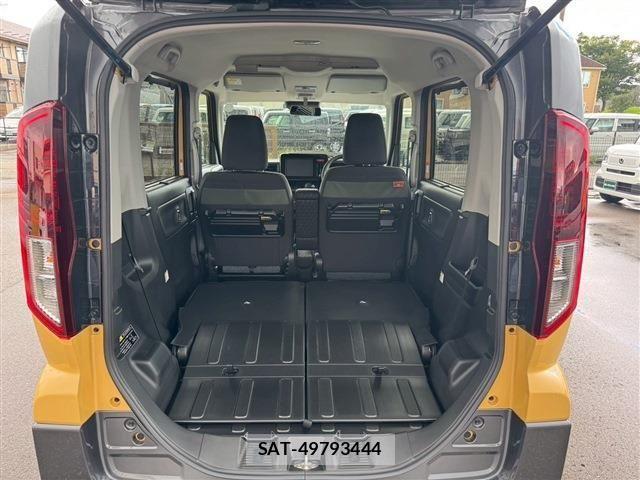Suzuki SPACIA 2024-10 8368938-14
