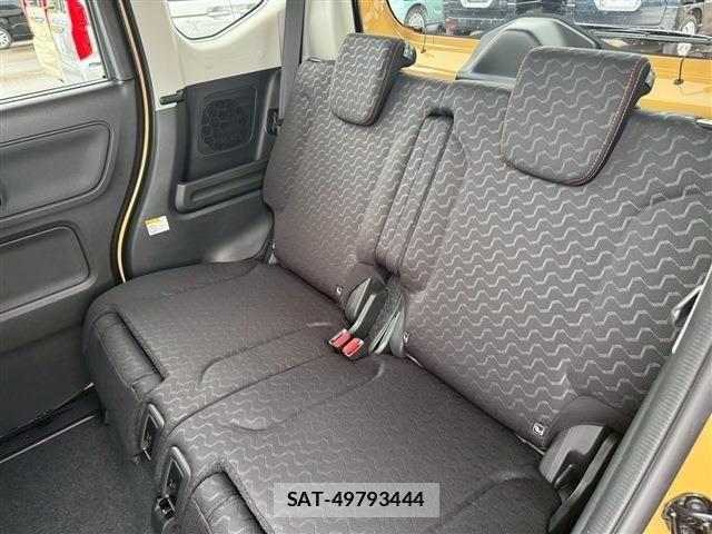 Suzuki SPACIA 2024-10 8368938-15