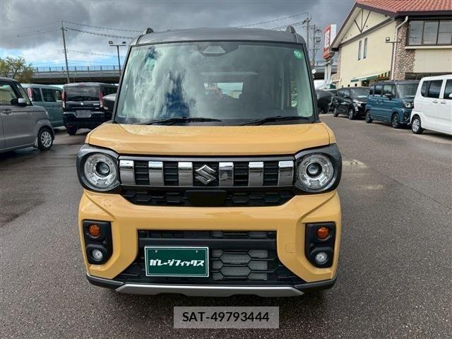 Suzuki SPACIA 2024-10 8368938-3