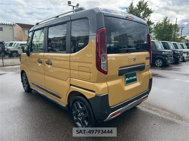 Suzuki SPACIA 2024-10 8368938-8