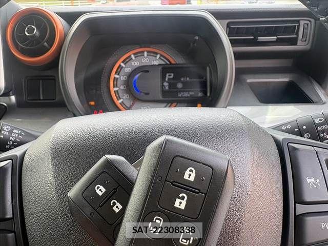 Suzuki SPACIA 2021-11 8372224-26
