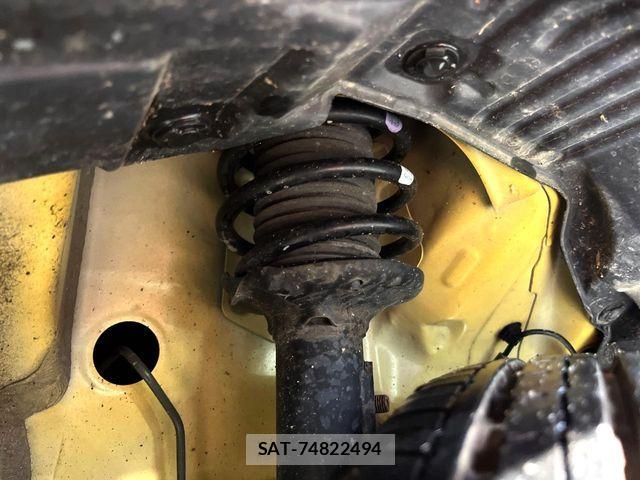 Suzuki SPACIA 2019-06 8458497-19