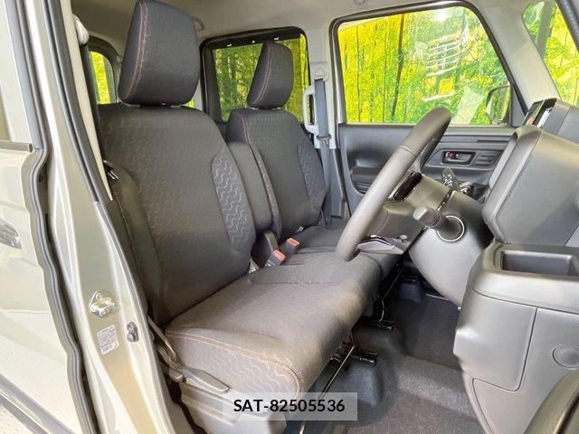 Suzuki SPACIA 2026-01 8527472-7