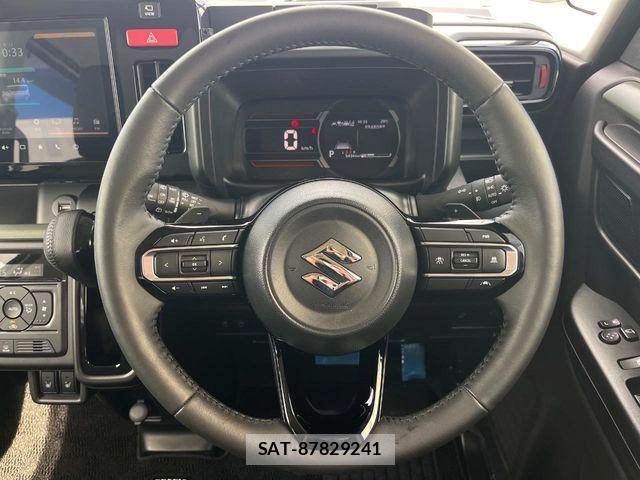 Suzuki SPACIA 2026-01 8563620-11