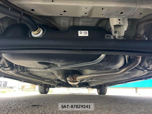Suzuki SPACIA 2026-01 8563620-19
