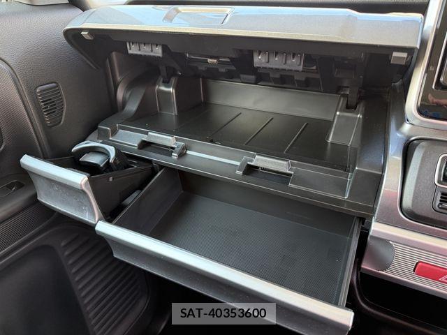 Suzuki SPACIA 2019-11 8746004-23