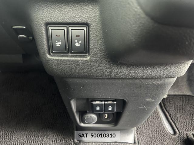 Suzuki SPACIA 2023-06 8831750-11