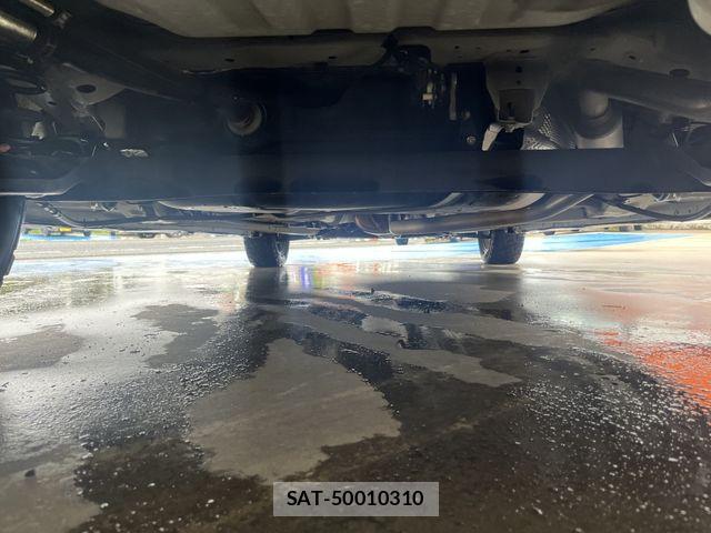 Suzuki SPACIA 2023-06 8831750-19
