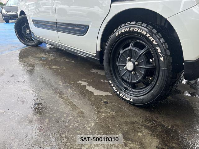 Suzuki SPACIA 2023-06 8831750-3