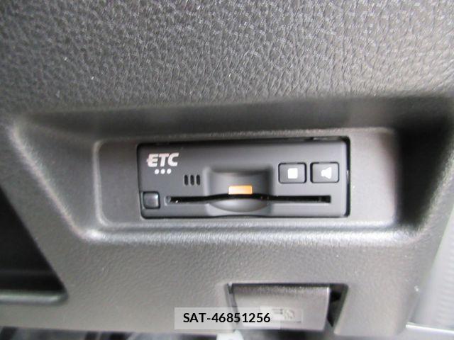 Suzuki SPACIA 2021-02 8831751-18