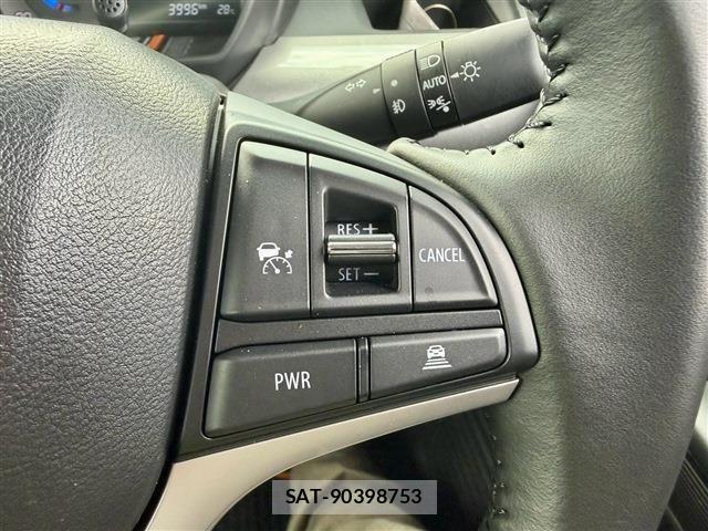 Suzuki SPACIA 2021-08 8850709-13