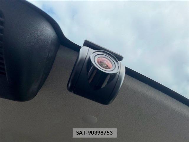 Suzuki SPACIA 2021-08 8850709-19