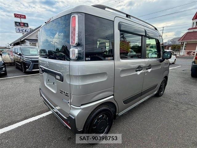 Suzuki SPACIA 2021-08 8850709-2