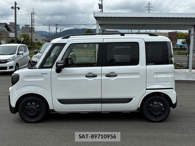 Suzuki SPACIA 2019-02 8872113-9