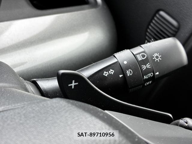 Suzuki SPACIA 2019-02 8872113-20