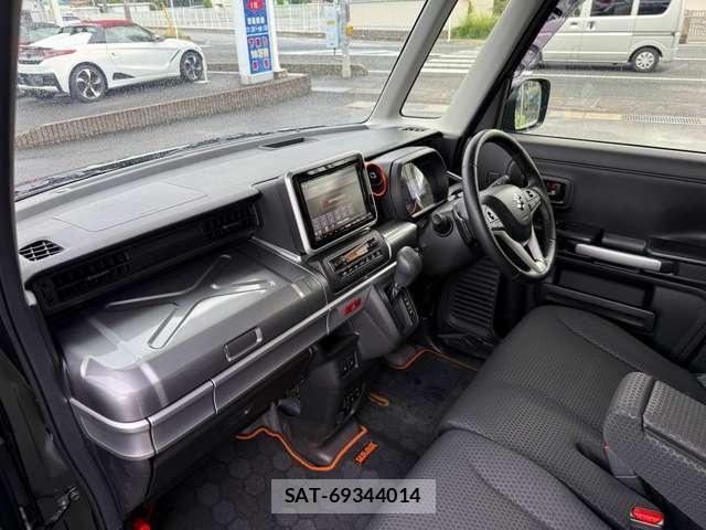 Suzuki SPACIA 2021-08 8882289-9