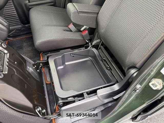 Suzuki SPACIA 2021-08 8882289-11