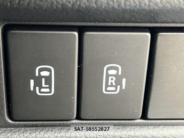 Suzuki SPACIA 2019-10 4049603-11