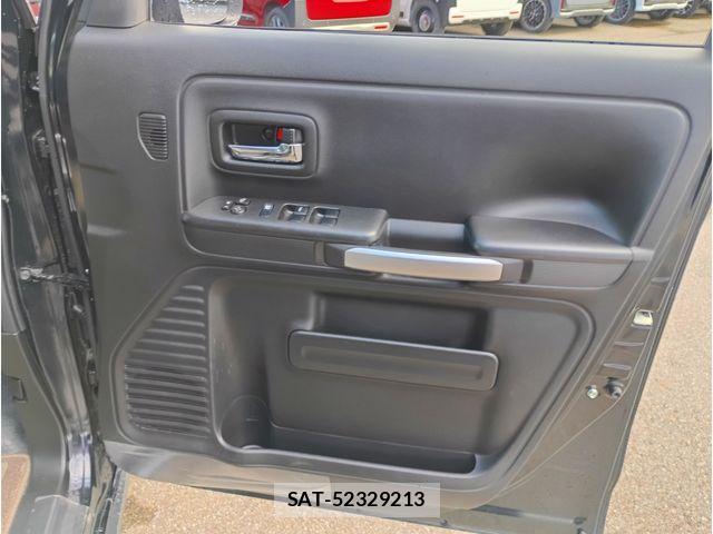 Suzuki SPACIA 2022-05 6678208-16